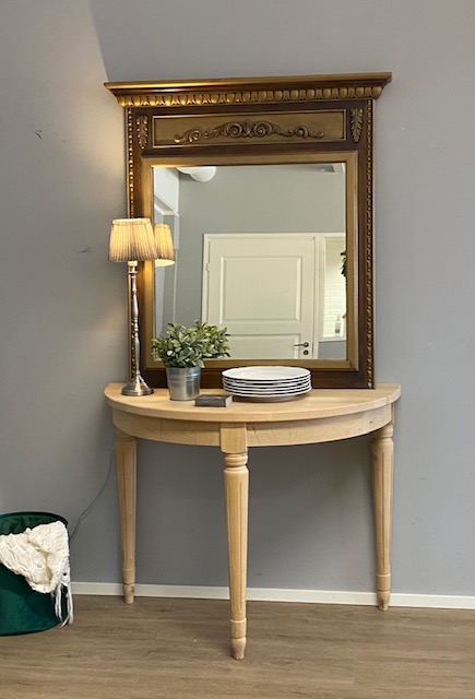 Puolipyöreä pöytä 100 cm