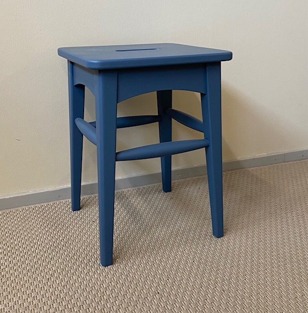 Nelli-jakkara, Vuorensininen