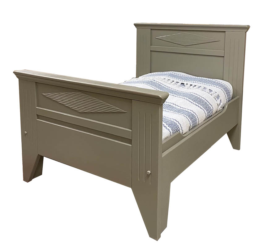 Kustavilainen päästävedettävä sänky Savi