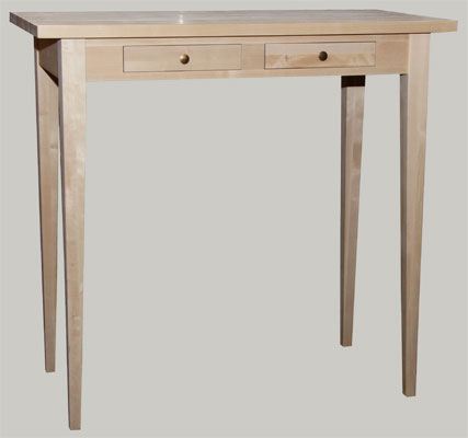 Sivupöytä kork. 95 cm