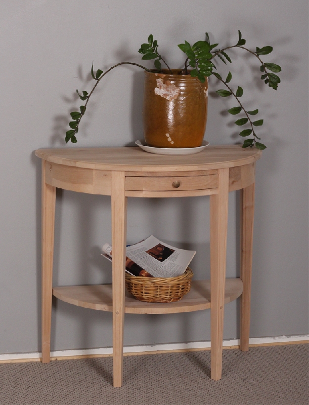 Puolipyöreä pöytä välitasolla (75 cm)