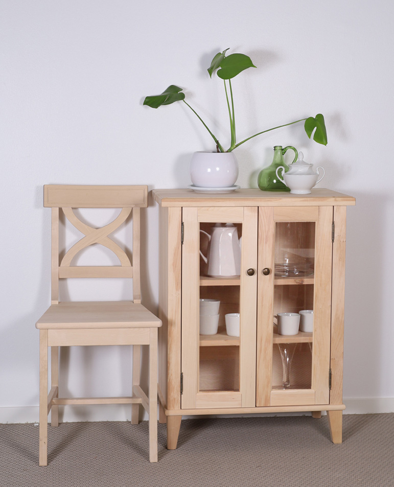 Kaappi (65x38x85) Lasiovi