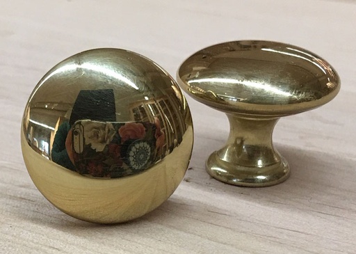 [2155] Sileä nuppi, väri: kiillotettu messinki 25 mm