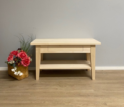 Matala Sivupöytä Välitasolla