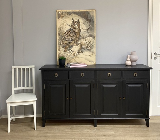 Komuutti (4-Ovi Puuovi)