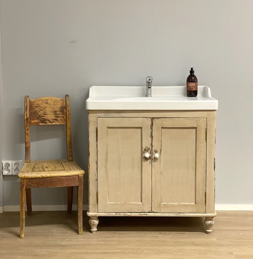 Puinen kaappi altaalle (ei sis. allasta)