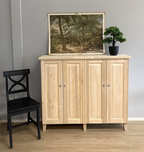 [2921] Kaappi (125x36x107) Puuovi