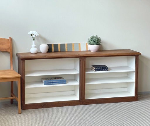 [463] Kirjahyllykkö 165 cm väri: konjakki