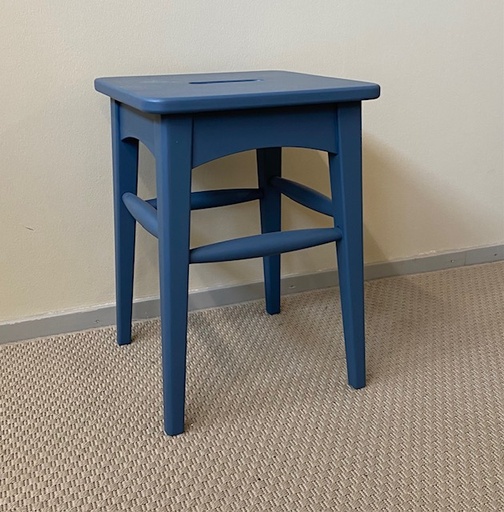 [2412] Nelli-jakkara, Vuorensininen